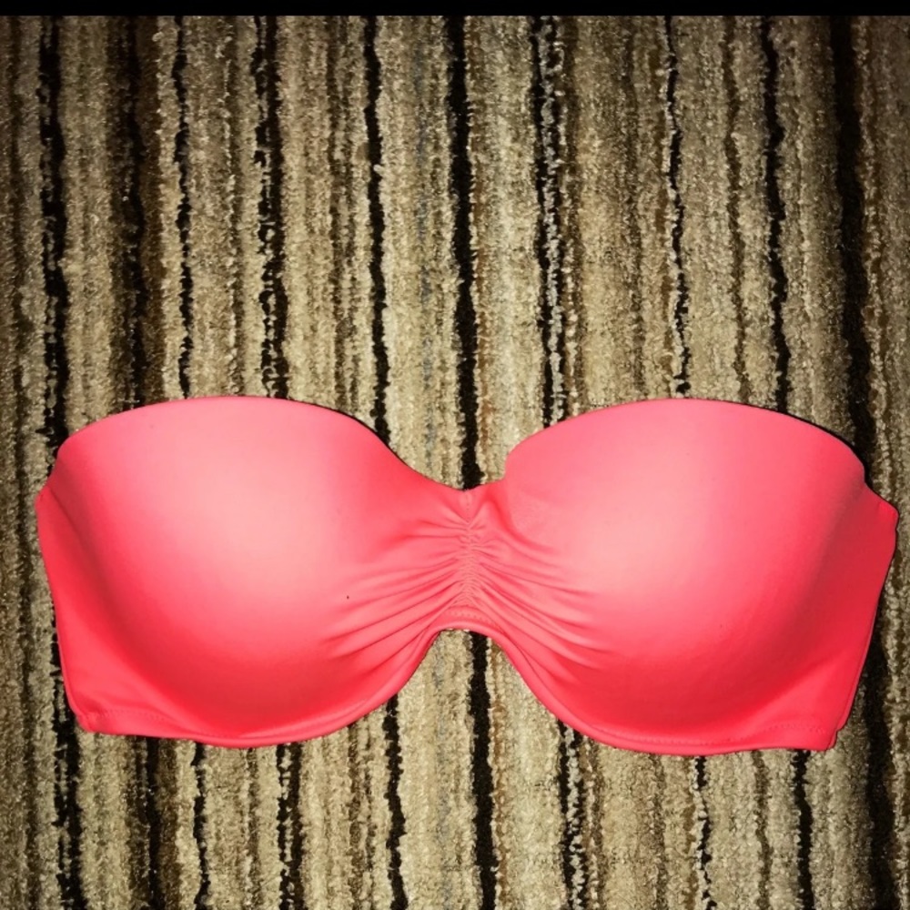 Victoria’s Secret strapless bikini top. 36D